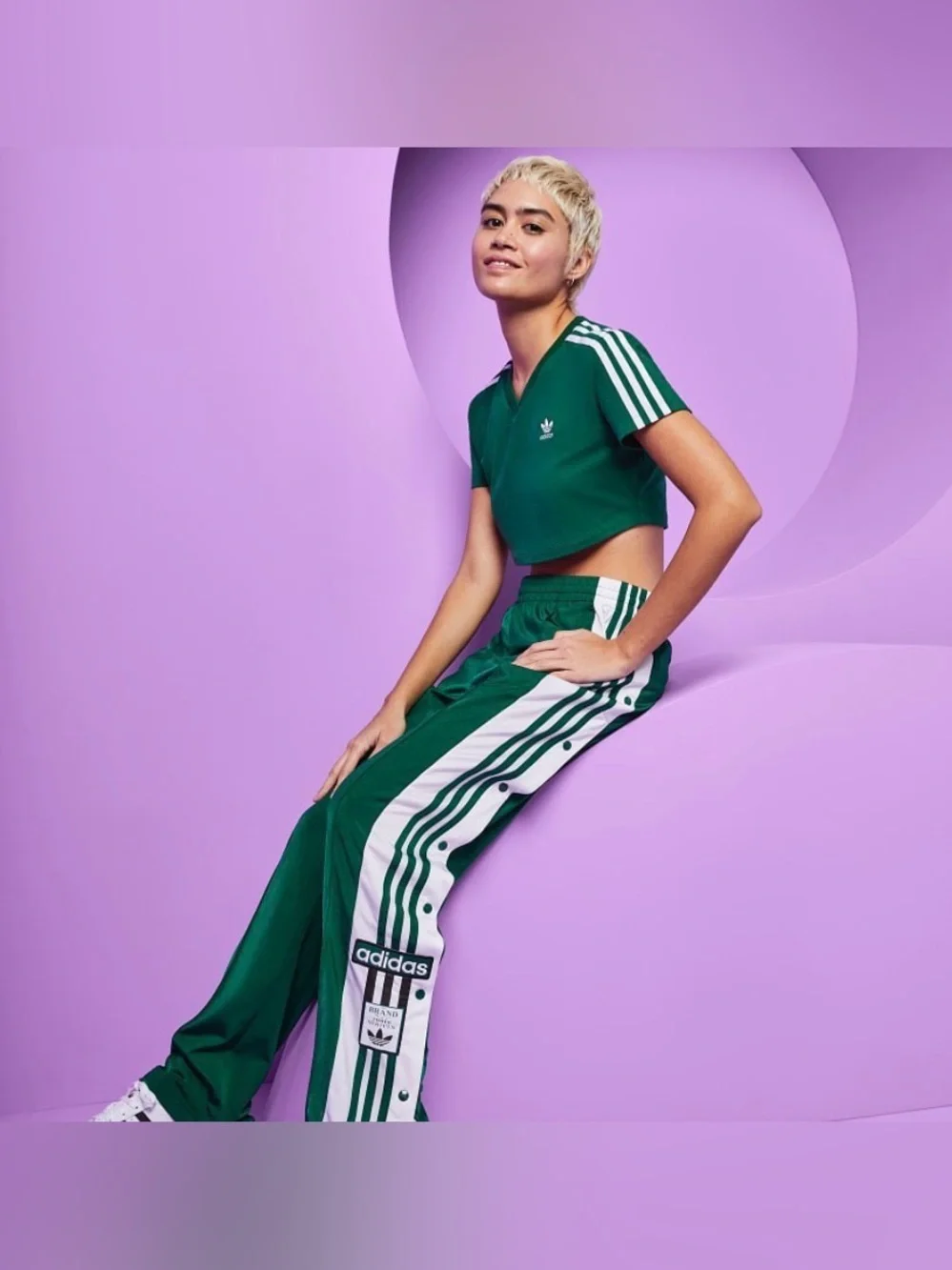 Adidas Originals [S] Women’s Adibreak Track Pants Green KD6327 - Picture 3 of 12